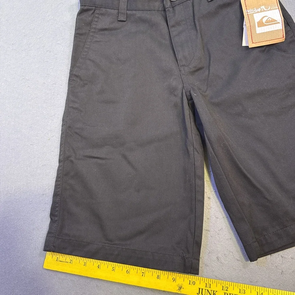 Quicksilver Shorts Men 27 Black Flat Front Chinos Canvas Beach Surfer Casual NWT